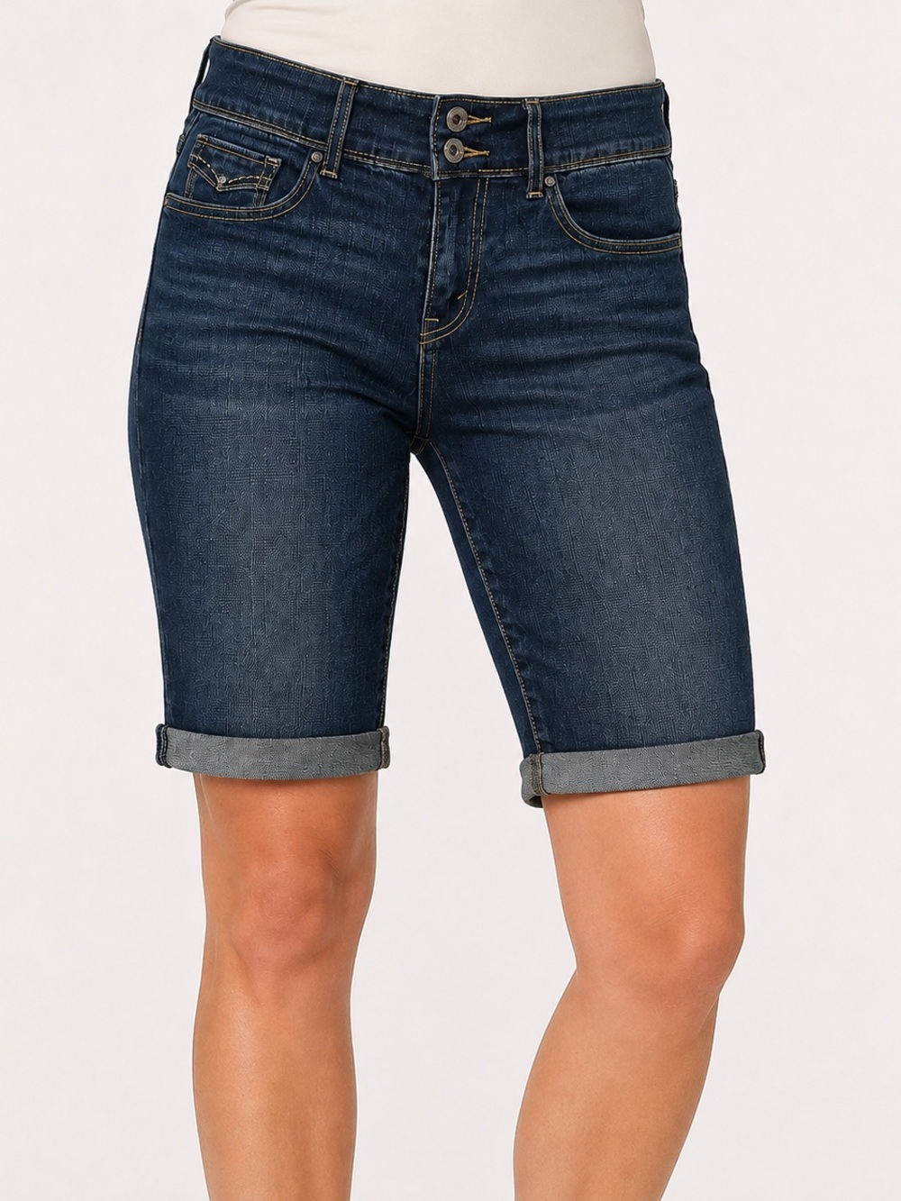 Levis 515 Bermuda Shorts Womens 4 Mid Rise Cuffed Denim Flap Pockets NWT